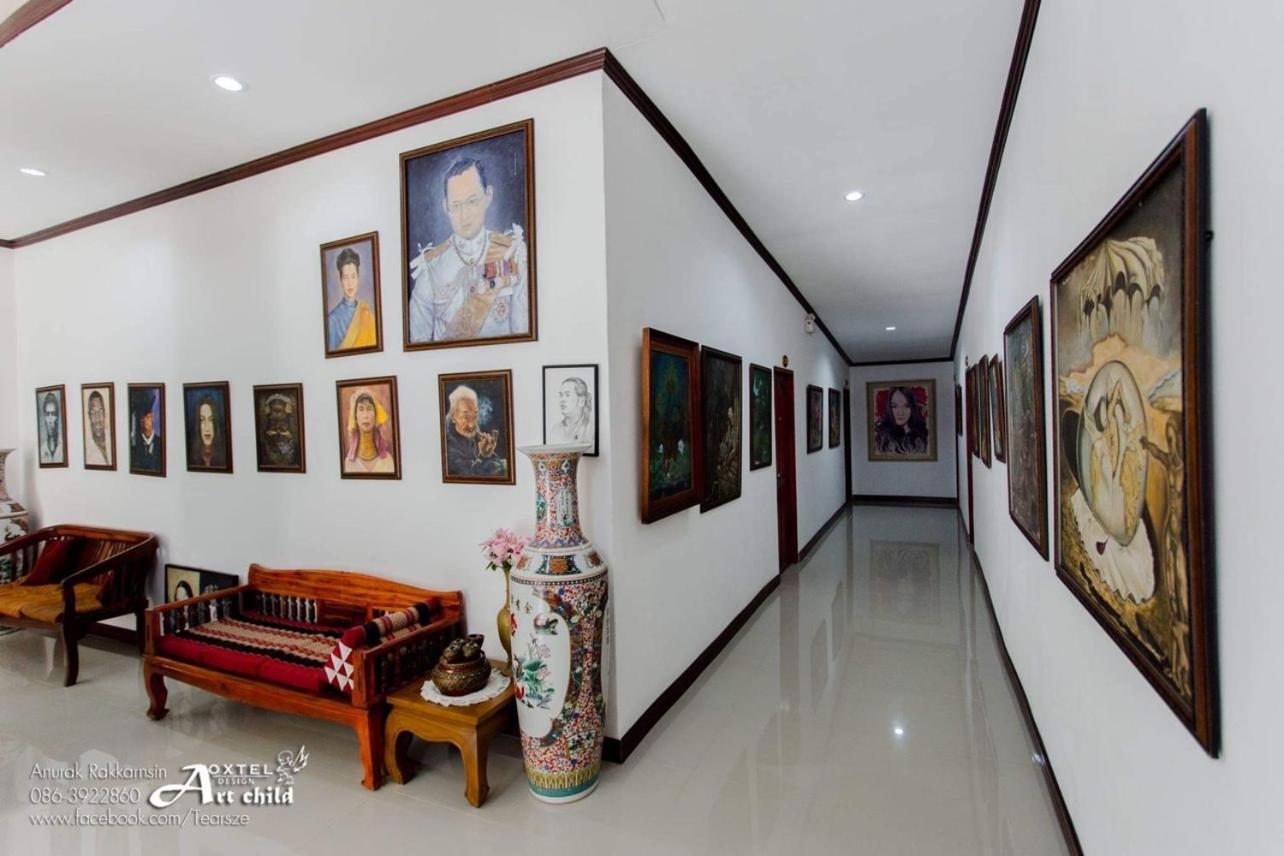 Phiphu Art And Gallery Boutique 素可泰 外观 照片